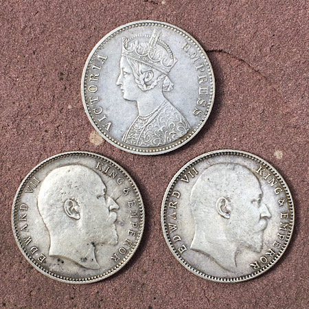 งานศิลปะรูปภาพและของสะสม : เหรียญเงินรูปี อินเดีย 3 เหรียญ เคาะเดียว